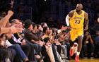 1228勝，詹姆斯NBA生涯勝場追平賈巴爾并列歷史第一