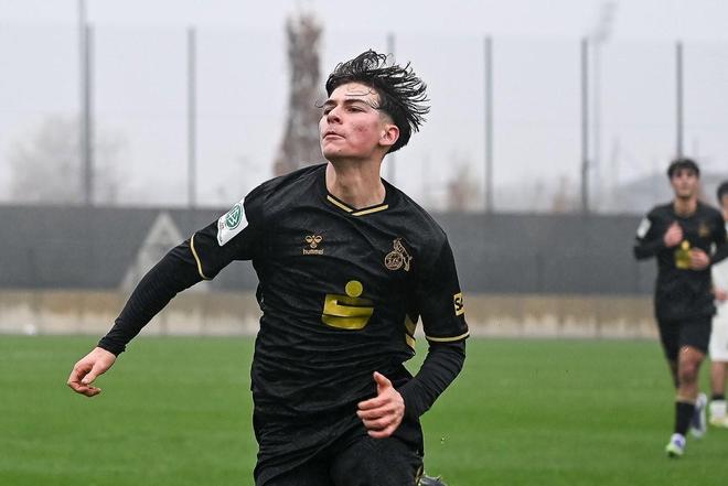 德天空：尤文看上科隆16歲的意大利中場埃斯波西托